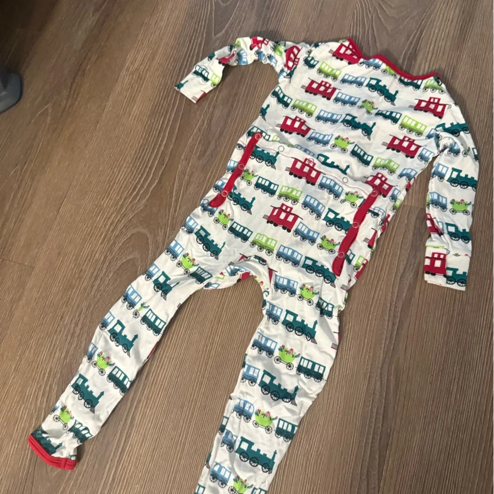 NWOT Kickee Pants train print  Footless Romper 18-24m